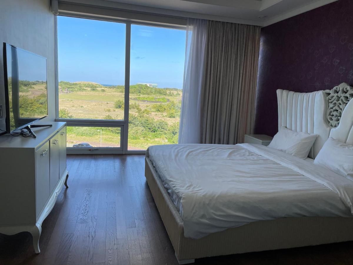 Ocean Star Resorts - Seopjikoji Сеогвипо Екстериор снимка